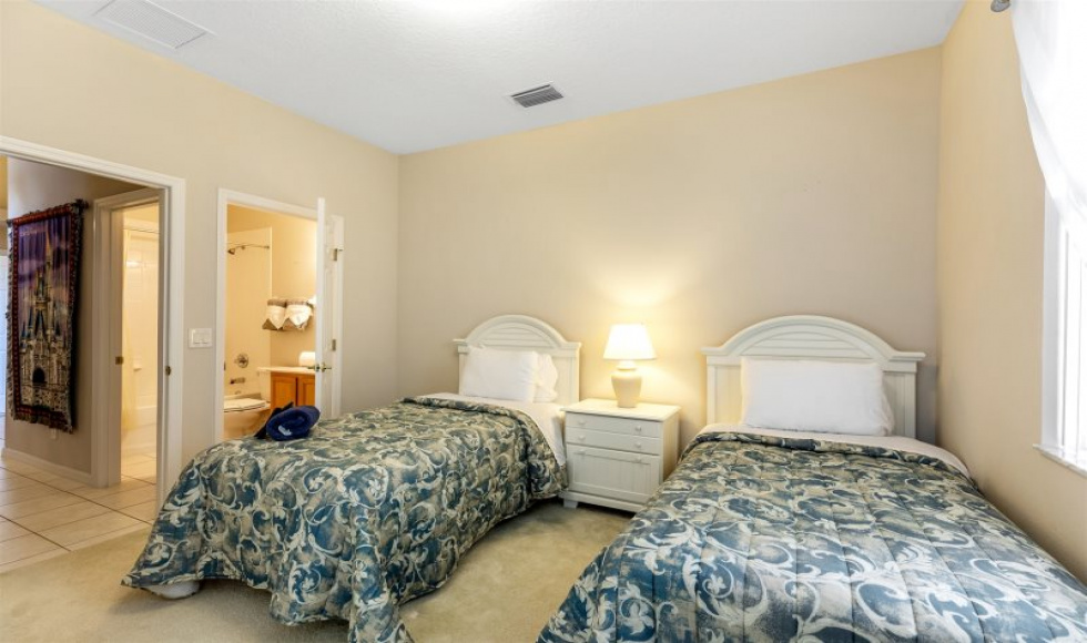 4 Bedrooms Bedrooms, ,4.5 BathroomsBathrooms,Villa,Vacation Rental,1026